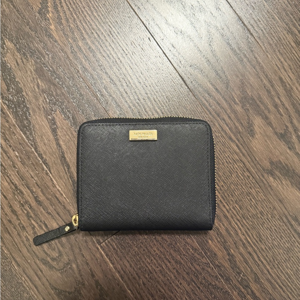 Kate Spade Black Leather Zip Wallet